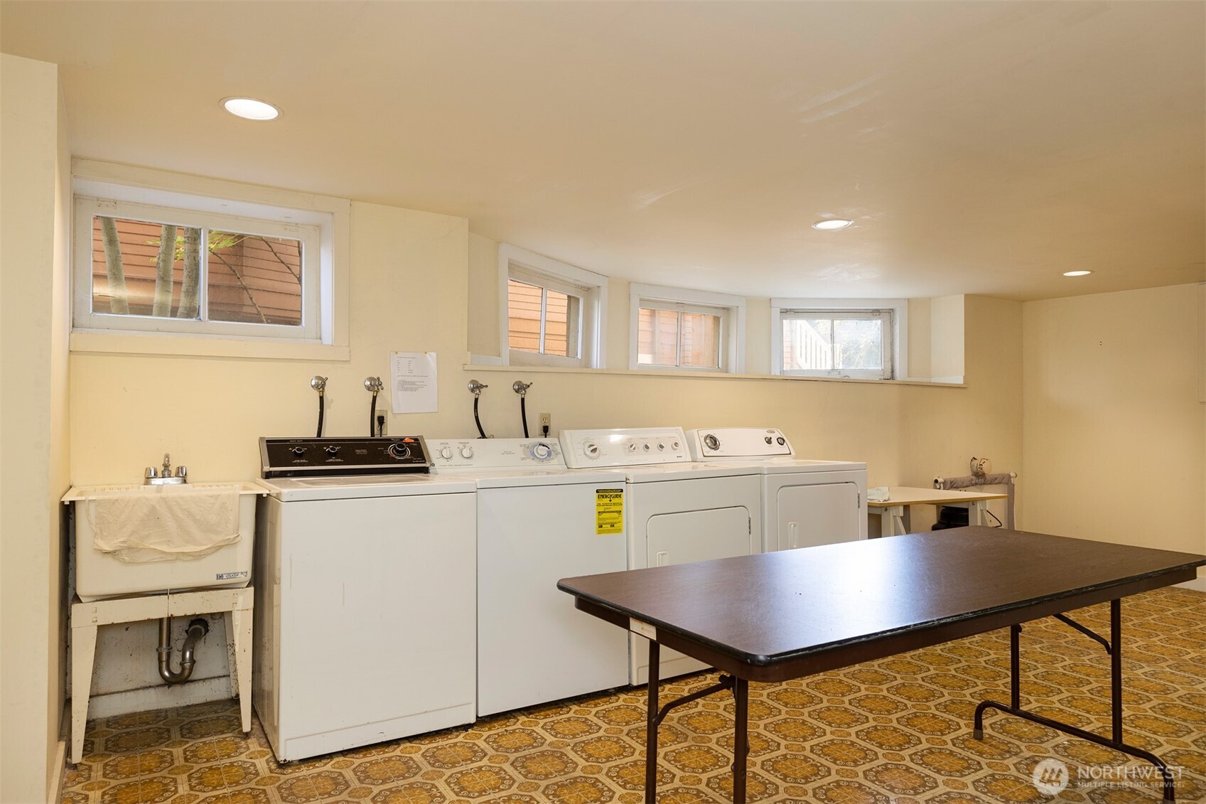 1709 E Republican Street Seattle WA 98112