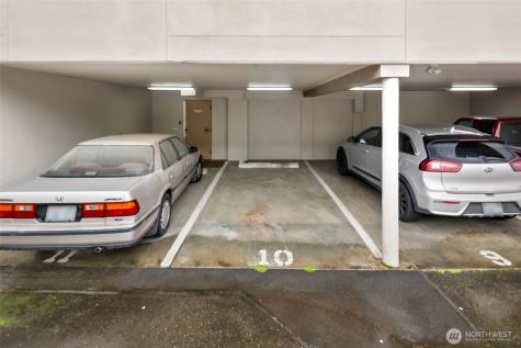 12300 33rd Avenue NE Seattle WA 98125