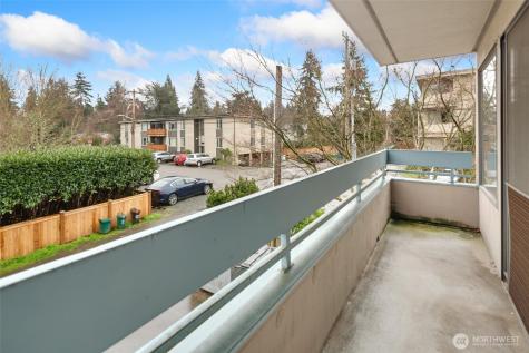 12300 33rd Avenue NE Seattle WA 98125
