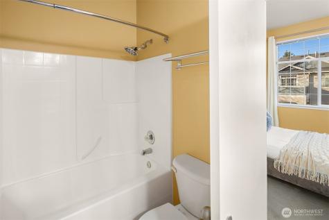 1855 Trossachs Boulevard SE Sammamish WA 98075