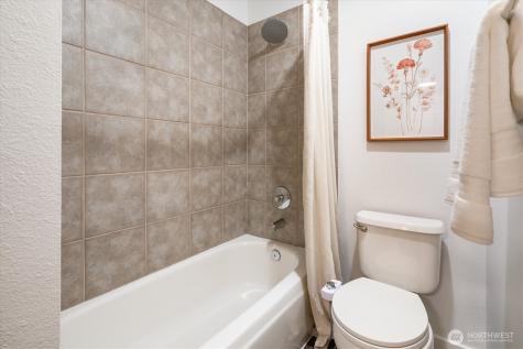 3915 243rd Place SE Bothell WA 98021
