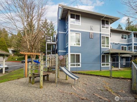 3915 243rd Place SE Bothell WA 98021