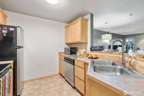 11527 Highway 99 Everett WA 98204