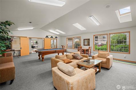 11527 Highway 99 Everett WA 98204