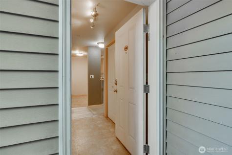 11527 Highway 99 Everett WA 98204
