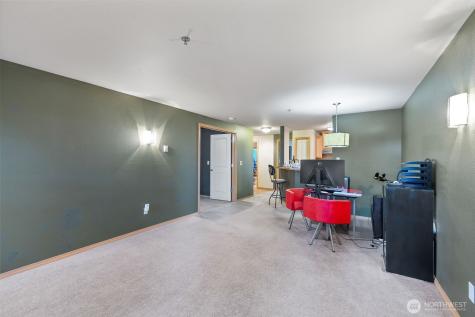 11527 Highway 99 Everett WA 98204