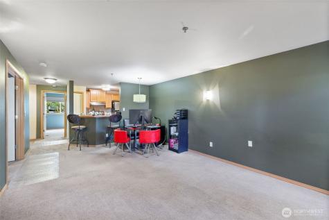 11527 Highway 99 Everett WA 98204