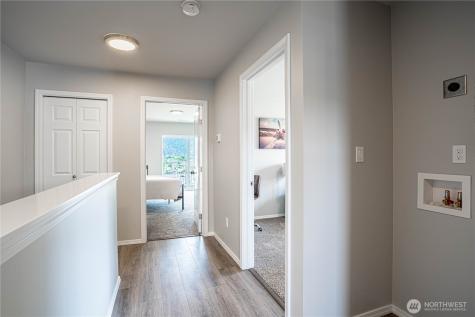 51 Phoebe Lane Manson WA 98831