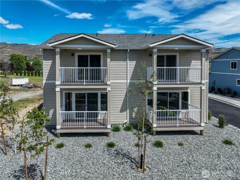 51 Phoebe Lane Manson WA 98831
