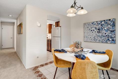 1220 SW 132nd Lane Burien WA 98146