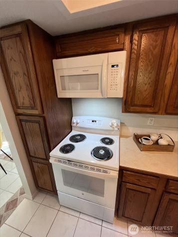 1220 SW 132nd Lane Burien WA 98146
