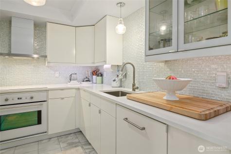 135 N 46th Street Seattle WA 98103