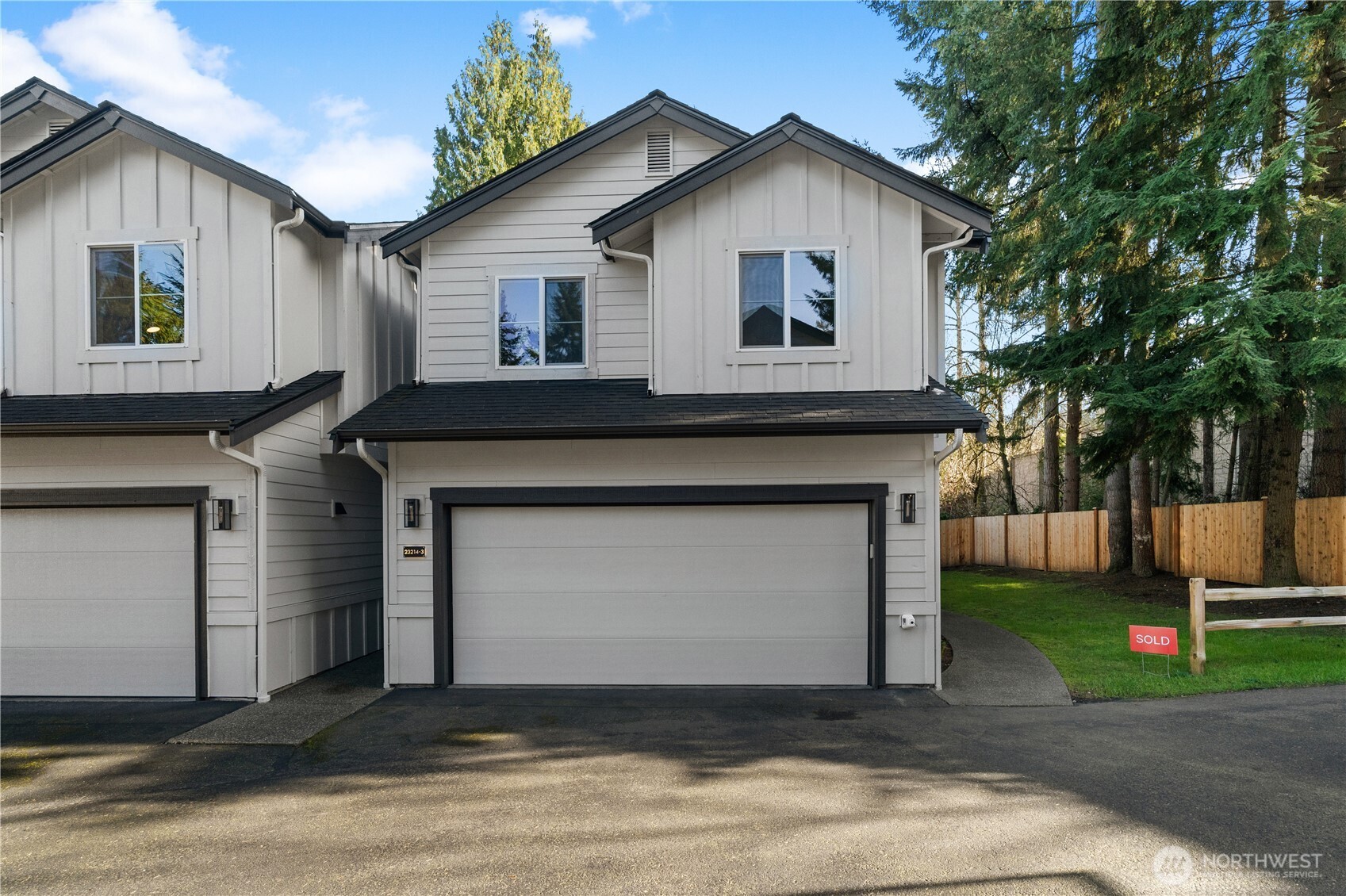 23214 Fitzgerald Road Bothell WA 98021