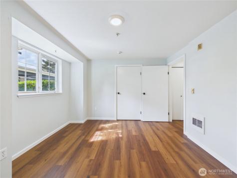 11002 SE Petrovitsky Road Renton WA 98055