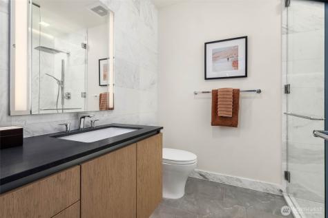 2510 6th Avenue Seattle WA 98121