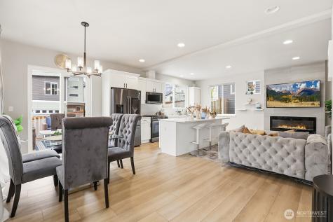 1815 143rd Place SW Lynnwood WA 98087