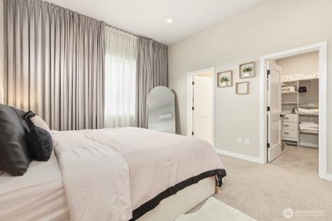 1815 143rd Place SW Lynnwood WA 98087