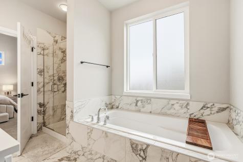 1815 143rd Place SW Lynnwood WA 98087