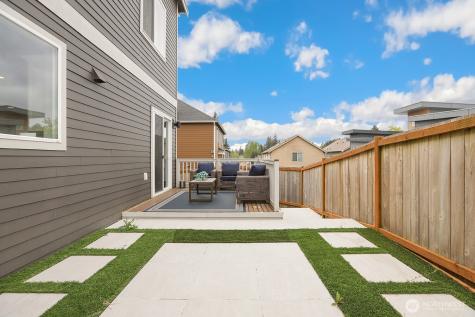 1815 143rd Place SW Lynnwood WA 98087
