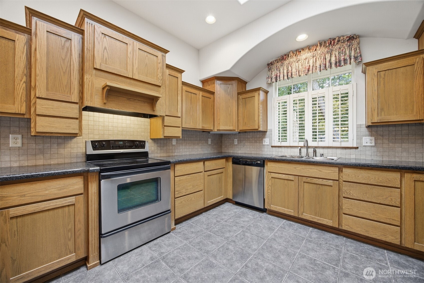 237 Creekview Crest Lynden WA 98264