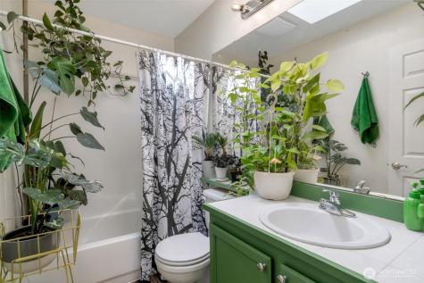 5802 14th Drive W Everett WA 98203