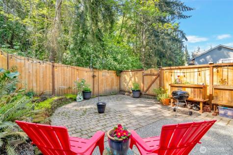 5802 14th Drive W Everett WA 98203