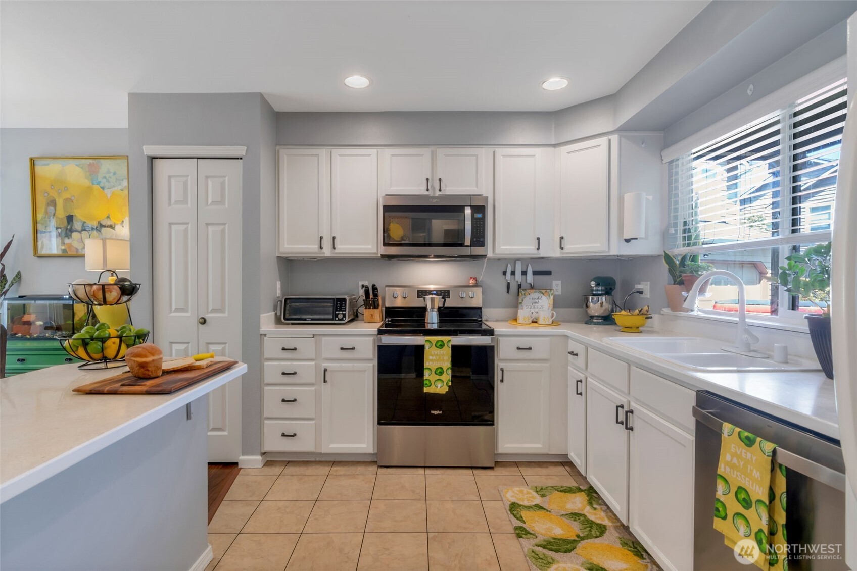 5802 14th Drive W Everett WA 98203