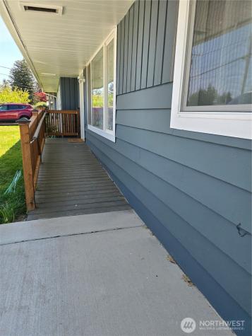 7826 Rainier Drive Everett WA 98203