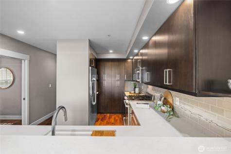 1240 5th Avenue N Seattle WA 98109