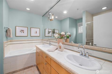 1240 5th Avenue N Seattle WA 98109