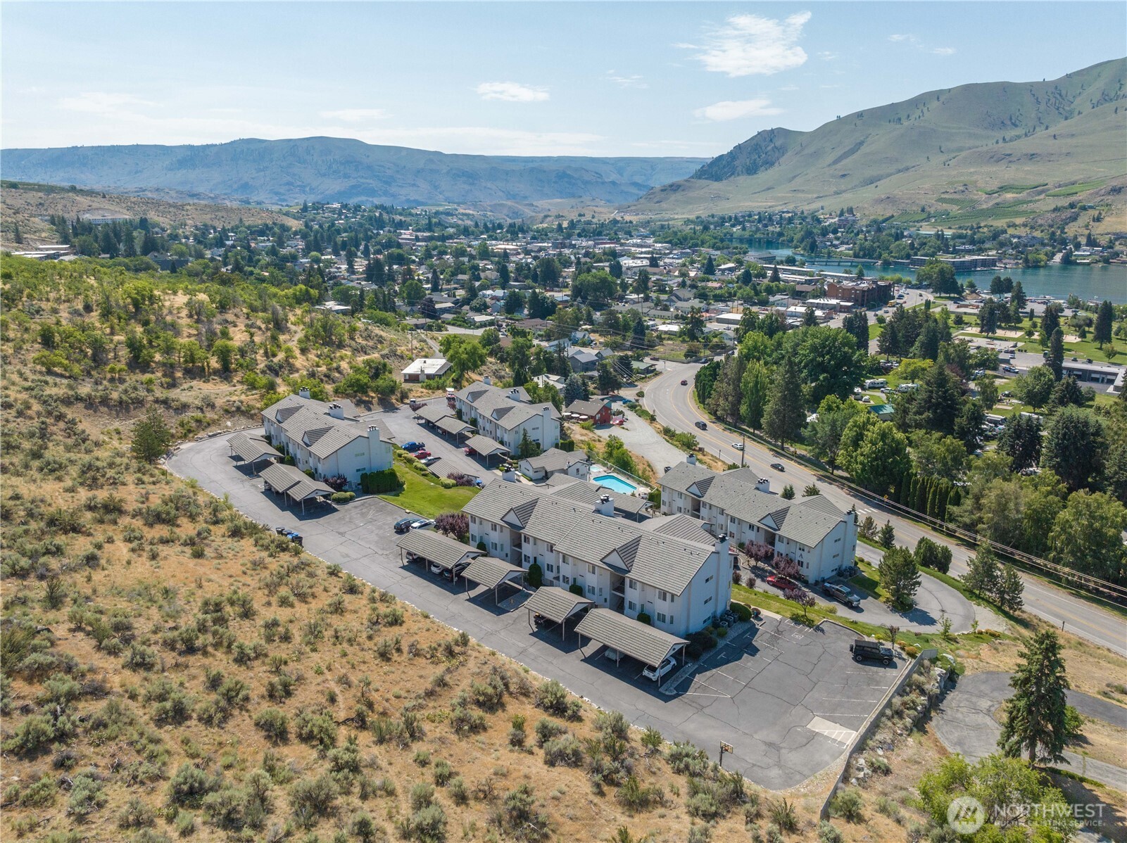 808 W Manson Highway Chelan WA 98816