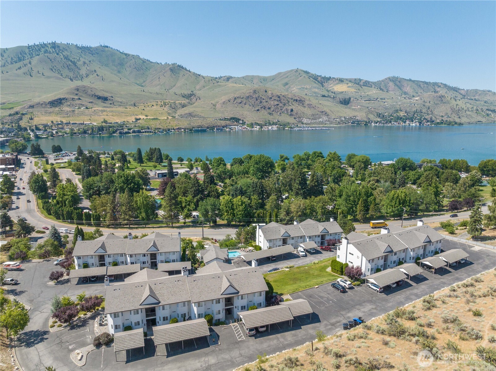 808 W Manson Highway Chelan WA 98816
