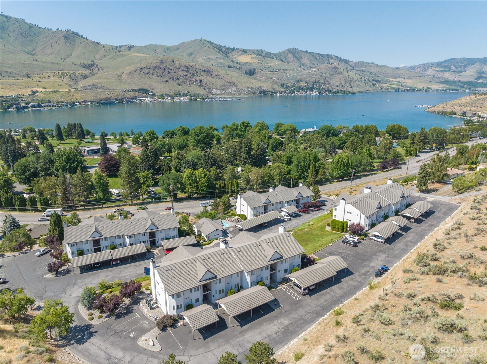 808 W Manson Highway Chelan WA 98816