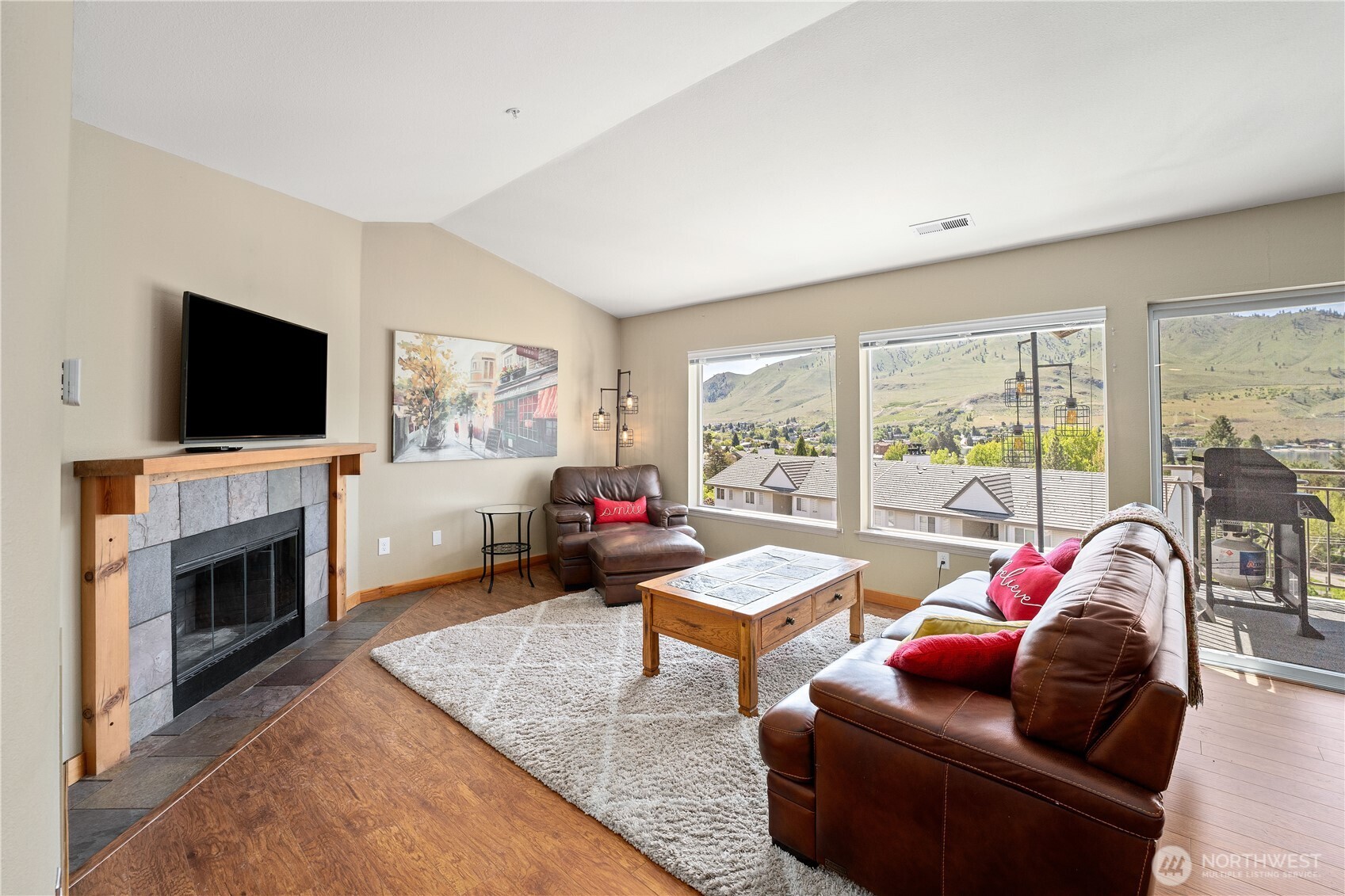 808 W Manson Highway Chelan WA 98816