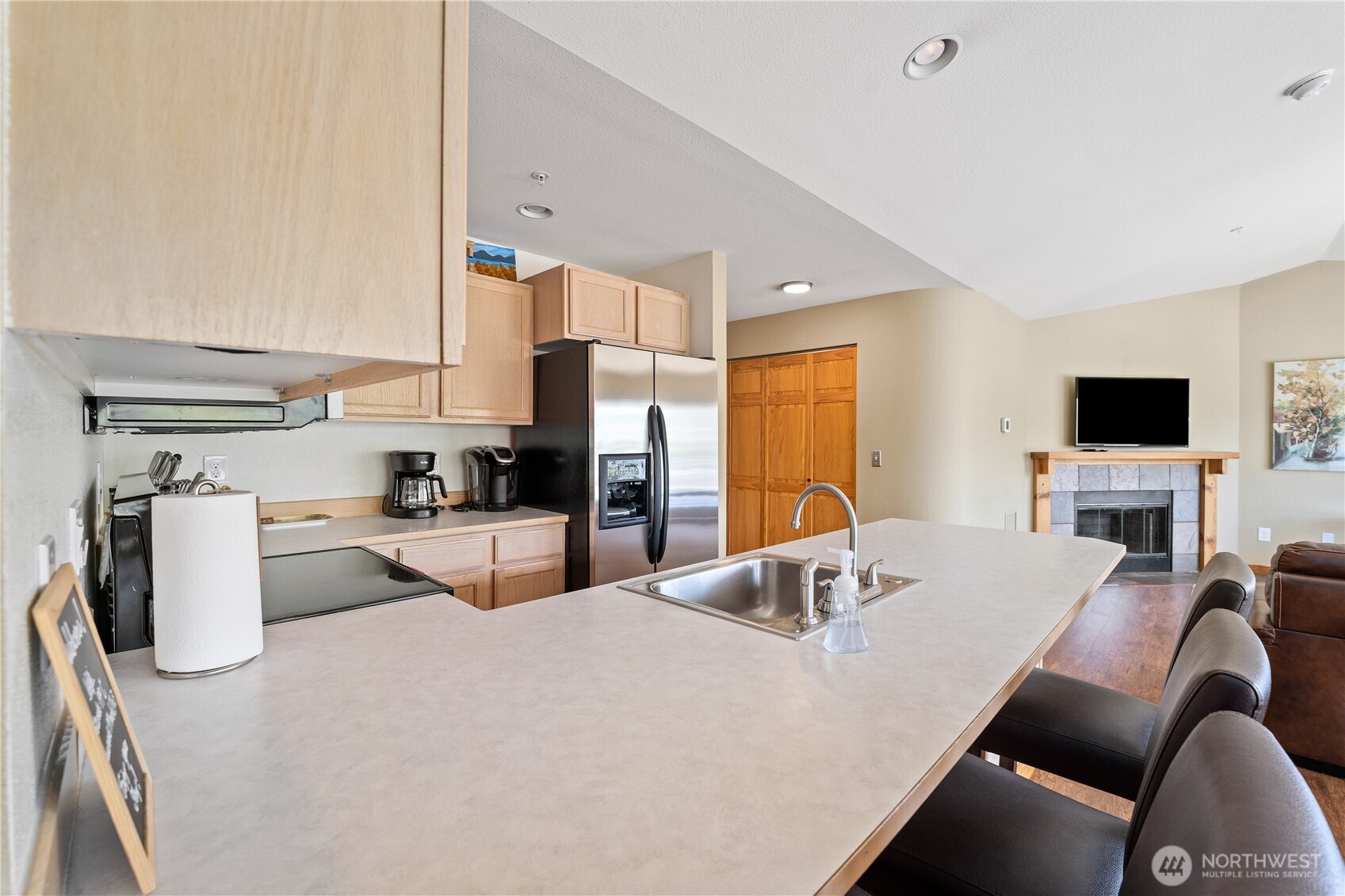808 W Manson Highway Chelan WA 98816