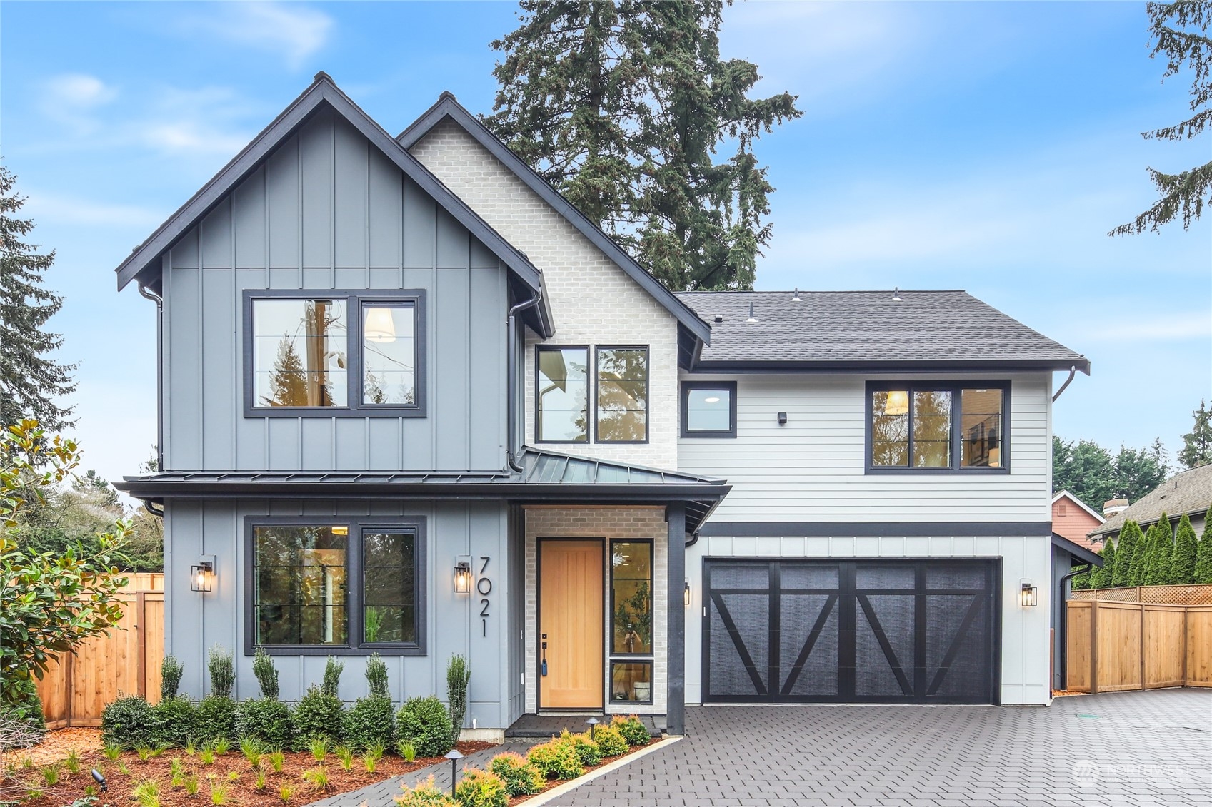 7021 127th Avenue NE Kirkland WA 98033