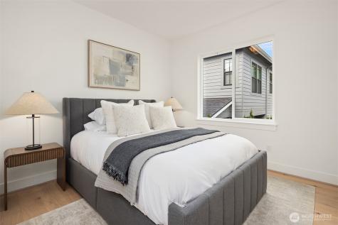 12605 NE 80th Street Kirkland WA 98033