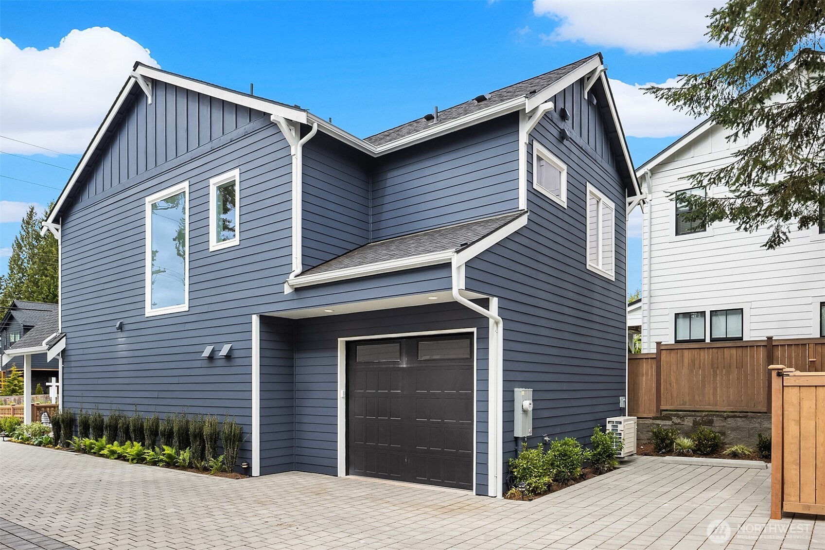 12605 NE 80th Street Kirkland WA 98033