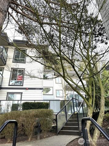 3212 SE 81st Mercer Island WA 98040