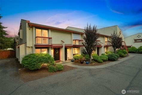 328 9th Avenue SE Puyallup WA 98372