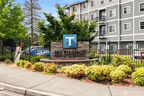 13503 97th Avenue E Puyallup WA 98373