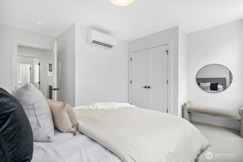 118 2nd Street S Kirkland WA 98033