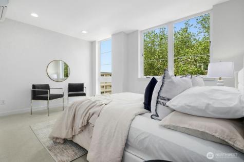 118 2nd Street S Kirkland WA 98033