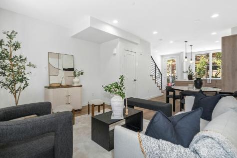 118 2nd Street S Kirkland WA 98033