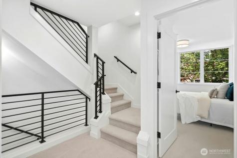 118 2nd Street S Kirkland WA 98033