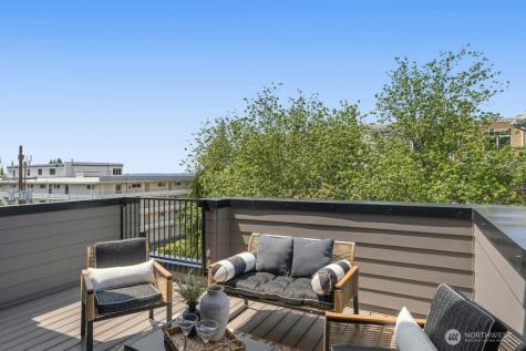 118 2nd Street S Kirkland WA 98033