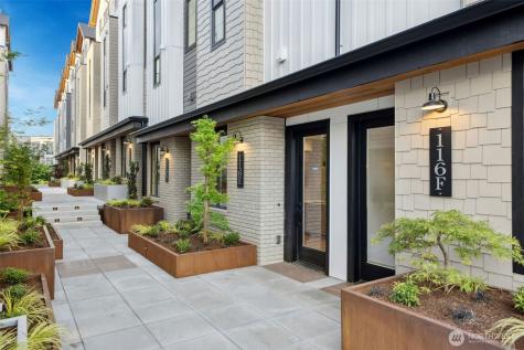 118 2nd Street S Kirkland WA 98033