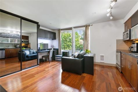 4547 8th Avenue NE Seattle WA 98105