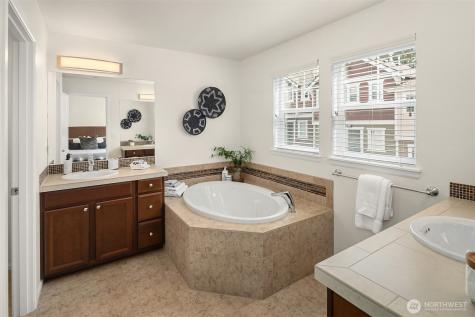 105 118th Avenue SE Bellevue WA 98005