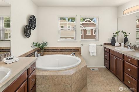 105 118th Avenue SE Bellevue WA 98005